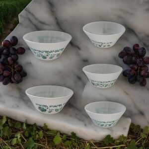 Federal milk glass set of 5 bowl 2 mixing bowl 3 small bowl scandinavian pattern